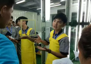 有業(yè)績(jī)有自信有尊嚴(yán)，小拇指美容技師齊晶年的蛻變之路