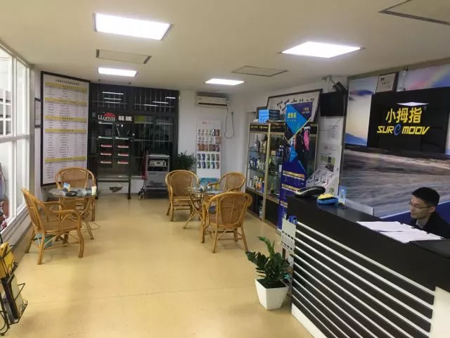 從營(yíng)運(yùn)督導(dǎo)到小拇指業(yè)主，他要做一家細(xì)節(jié)體驗(yàn)完美的小拇指門店