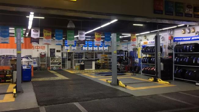 一位小拇指技師的上進心：要拼命追趕學習，才不會被這個行業(yè)拋棄