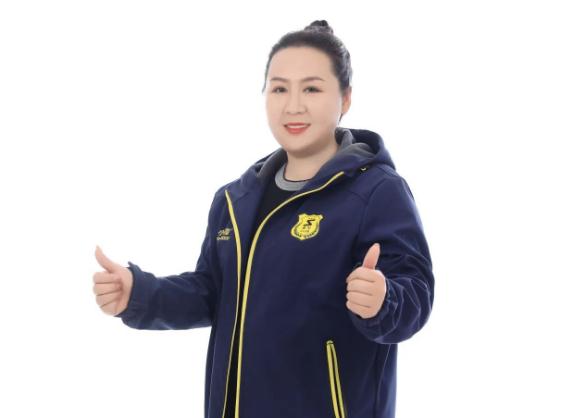 楊紅霞：從家庭主婦到坐擁5家自營店的區(qū)域服務商