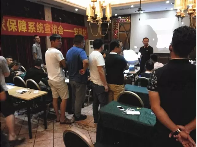 1472111575348944p16B.png blob.png