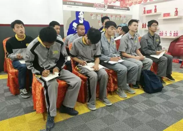 1478574812999456p46C.png 3.png