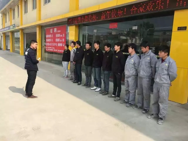 1491983901378808hp55.jpg 640.webp (29).jpg