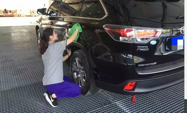 1491987427110819hp76.jpg 640.webp (17).jpg