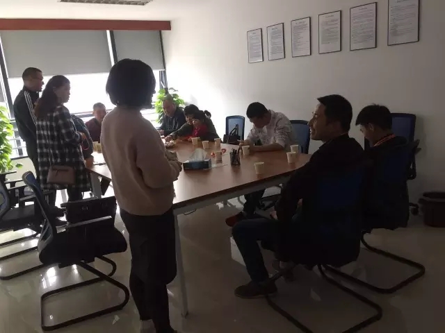 1492580470135377hp98.jpg 640.webp.jpg