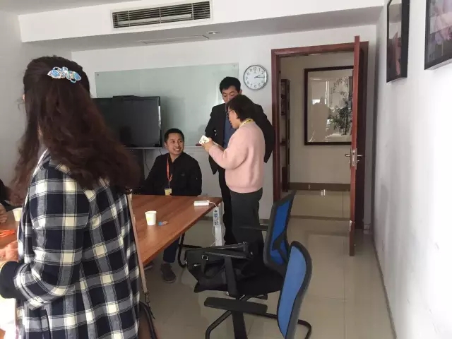 1492580485775863hp99.jpg 640.webp (1).jpg