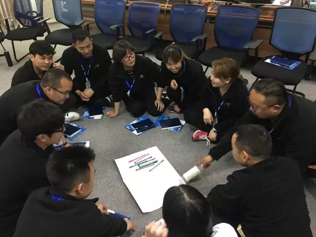 1493192151987880hpD6.jpg 640.webp (14).jpg