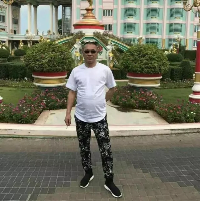 1495004787987708p289.jpg 640.webp (13).jpg