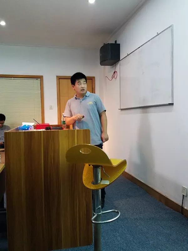 1501569692357766p2BE.jpg 640.webp (35).jpg