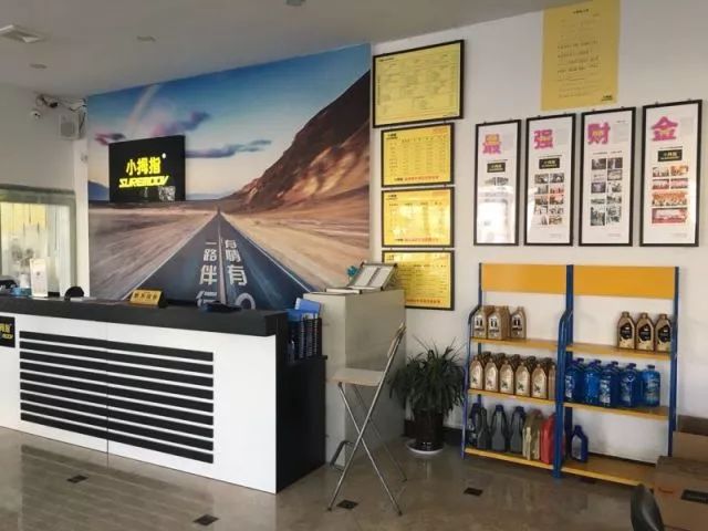 15165996103972697B75.jpg 3.jpg