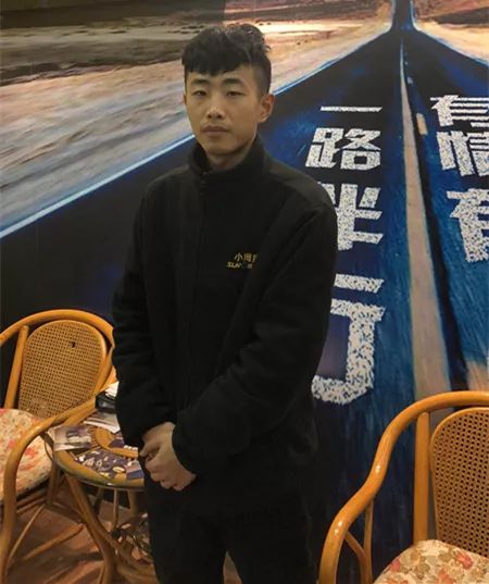 15173831014821719AE4.jpg 3.jpg