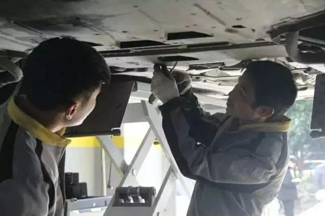 1517384429133432DD68.jpg 2.jpg