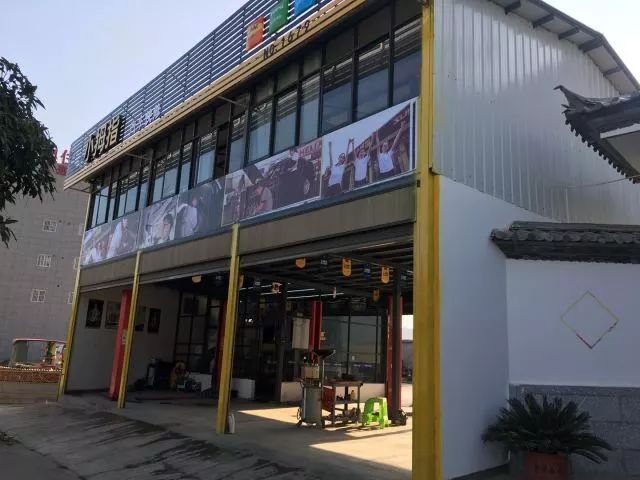 1517384490134693CA7A.jpg 5.jpg