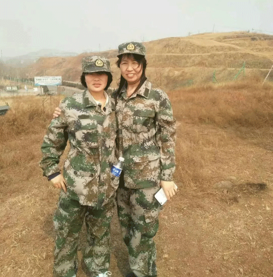 15226594931147391755.gif 小拇指_03.gif