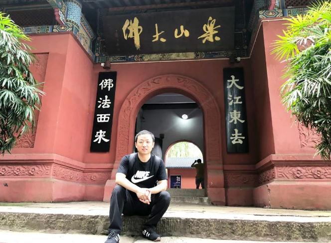 16500130322043144C43.jpg 2.jpg