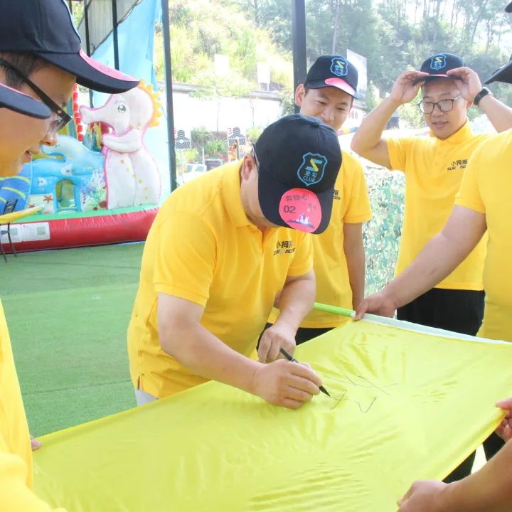 1663555729553775752A.jpg 1663555729553775752A.jpg