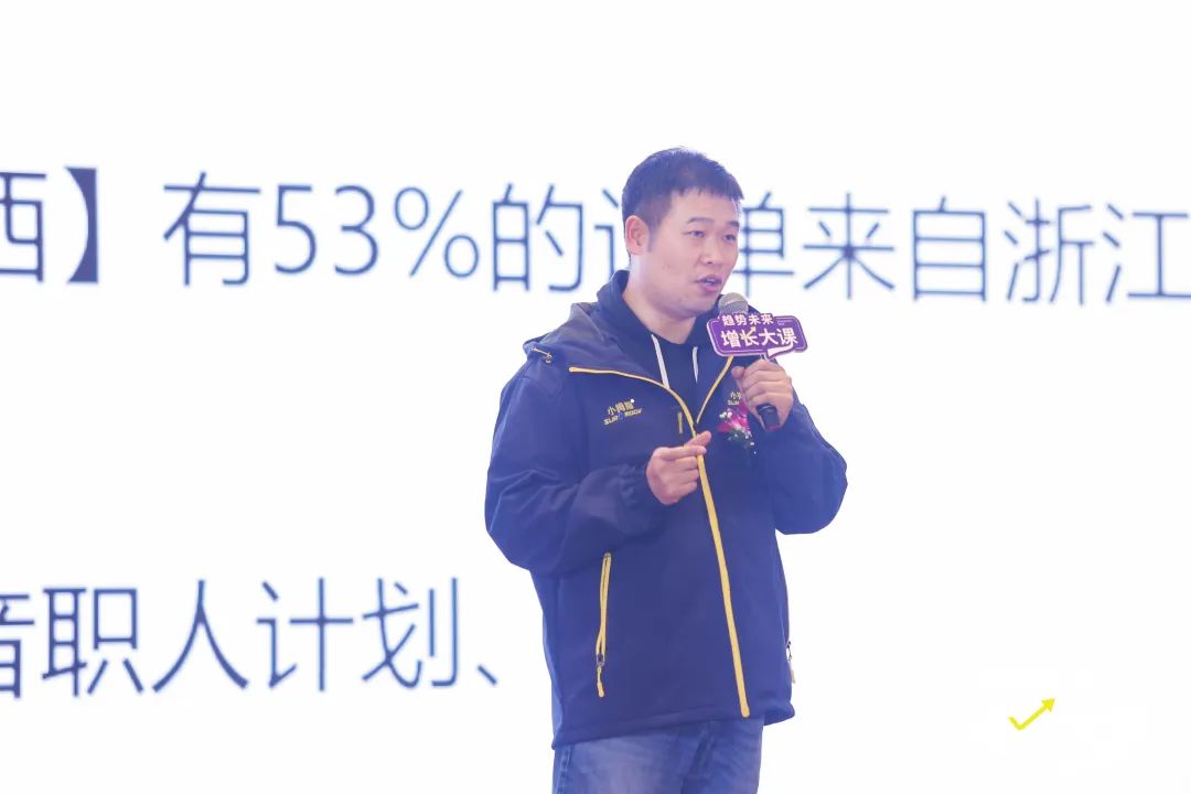 16799762544884105AEB.jpg 16799762544884105AEB.jpg