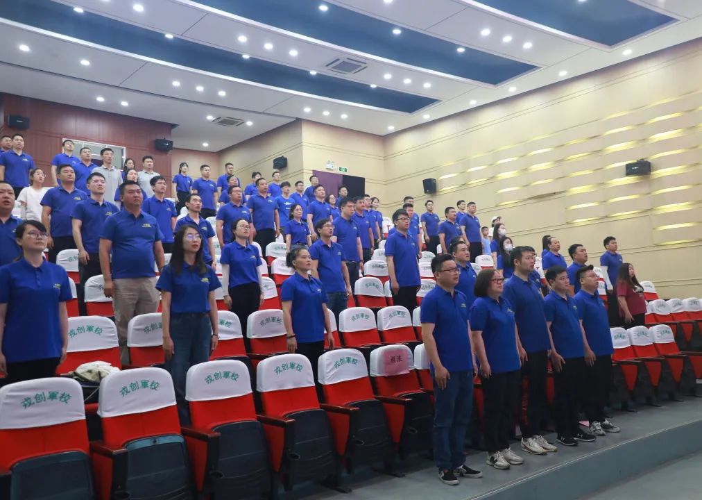 1685950470111245D657.jpg 1685950470111245D657.jpg