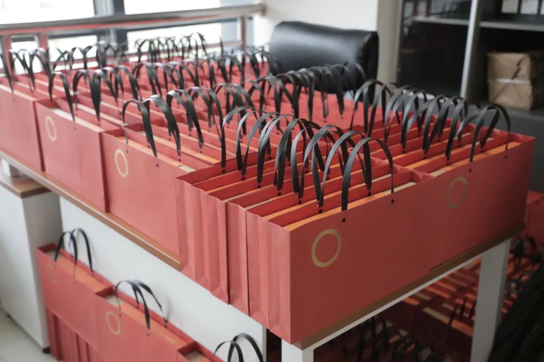 16939828361390748B32.jpg 16939828361390748B32.jpg