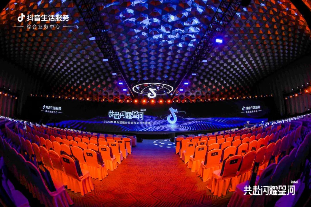 1703558171947473AA54.jpg 1703558171947473AA54.jpg